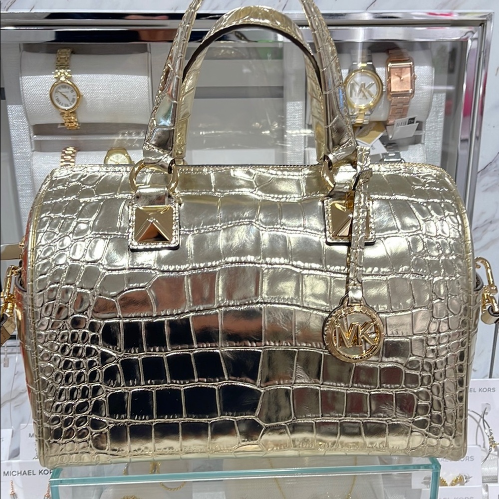 Michael Kors Grayson Md Metallic Crocodile Embossed Leather Satchel
Pale Gold - Picture 2 of 16